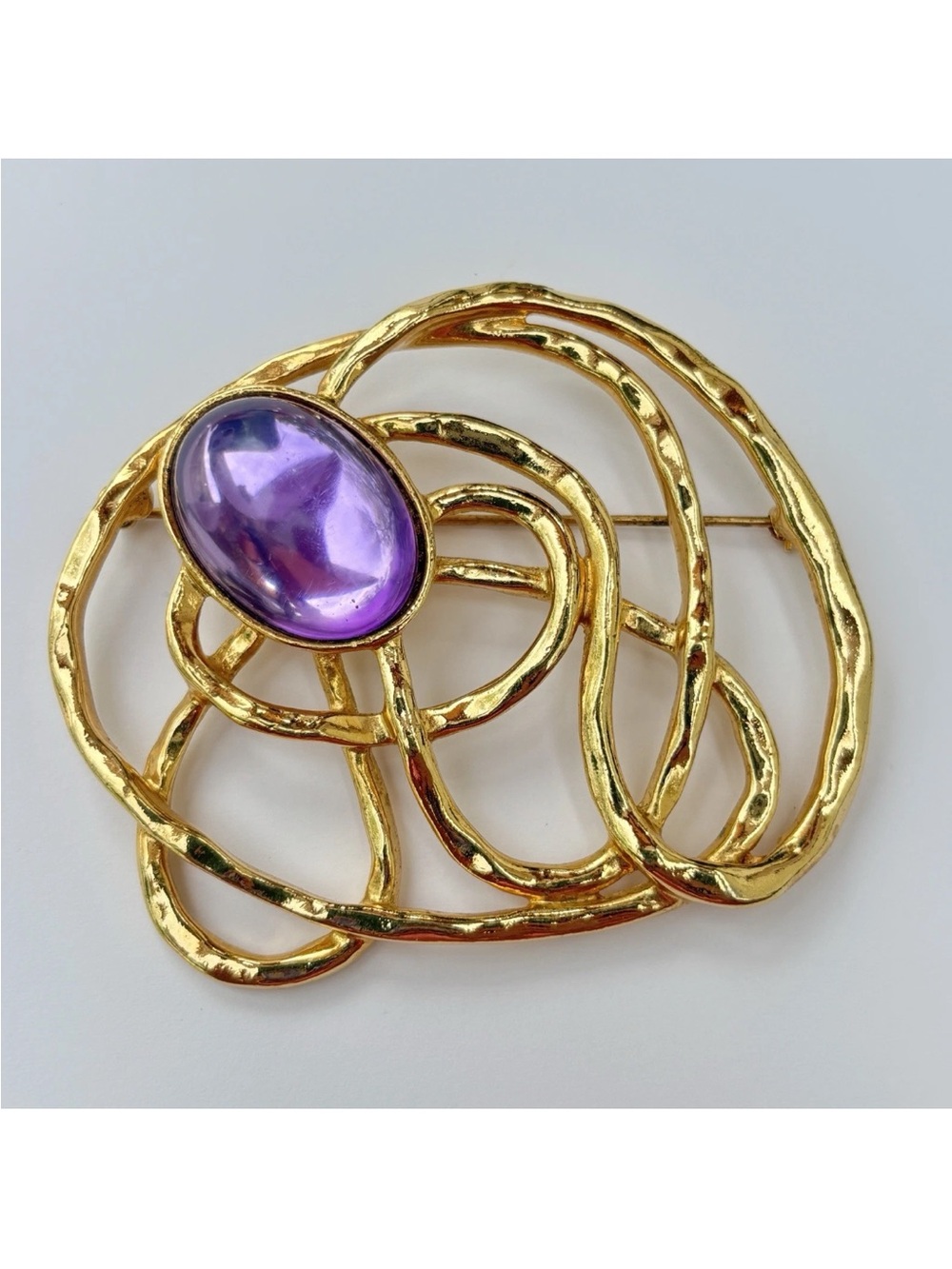 Vintage Avon Golden Web Brooch Purple Cabochon 2-7/8" x 2.25" Goldtone